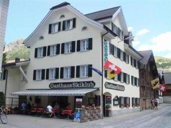 Gasthaus Skiklub Andermatt Exteriör bild