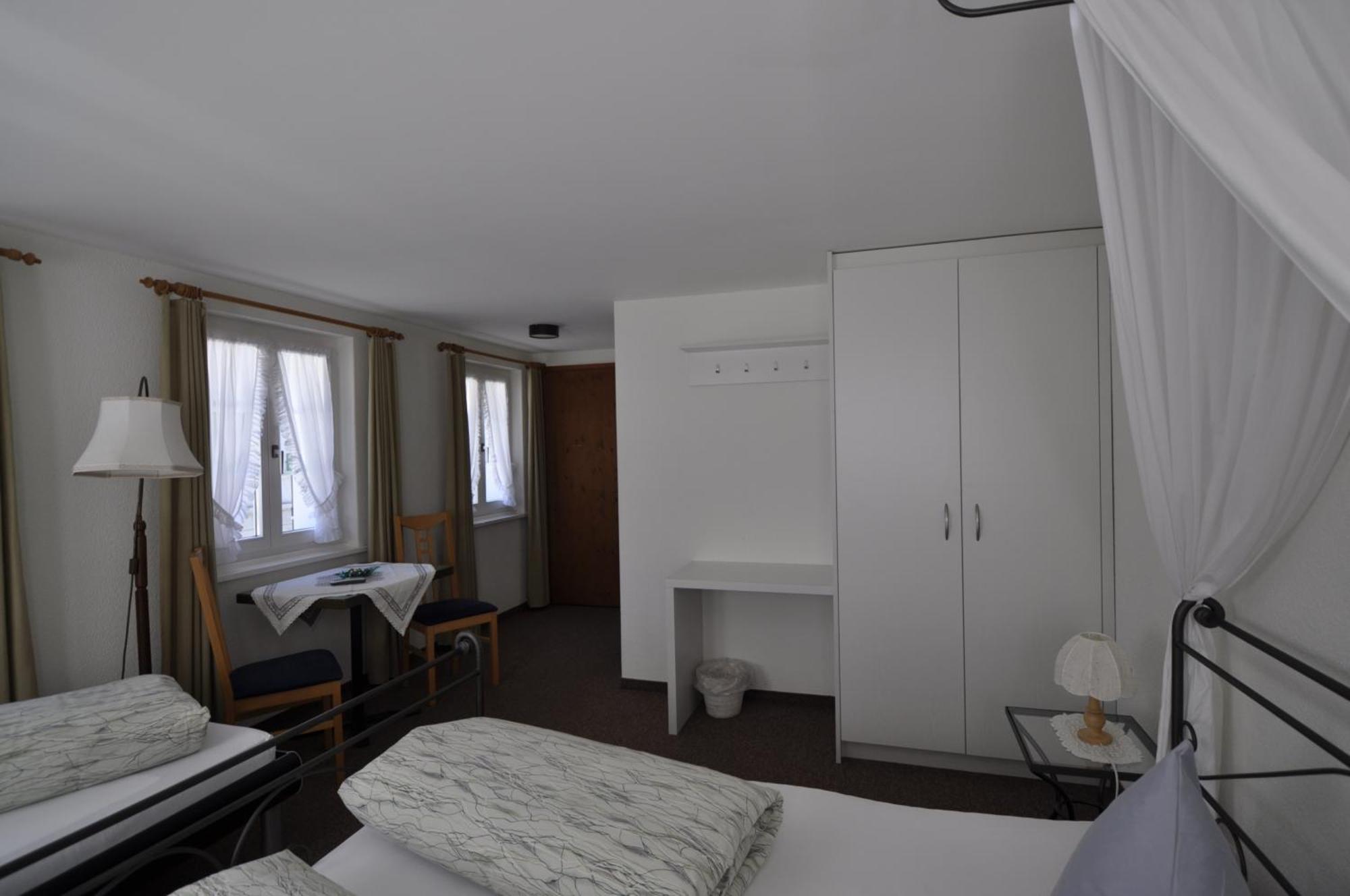 Gasthaus Skiklub Andermatt Exteriör bild