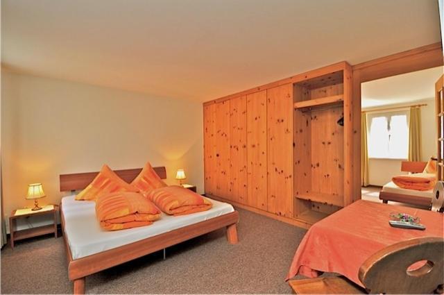 Gasthaus Skiklub Andermatt Rum bild