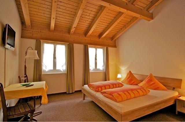 Gasthaus Skiklub Andermatt Rum bild